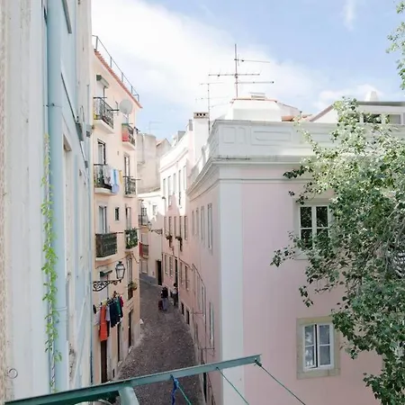 Casa Dos Trigueiros I * Lisbon